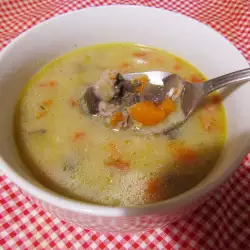 Супа с пилешки дробчета и гъби