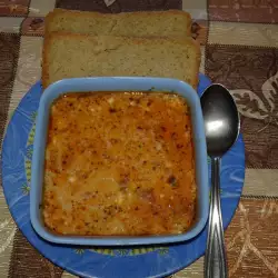 Доматена супа със сирене и фиде