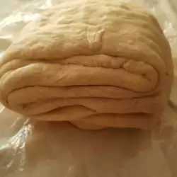 Тесто за кроасани в хлебопекарна