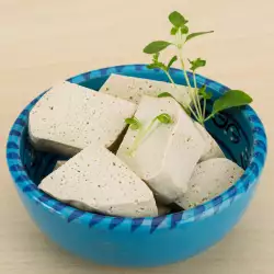 Прекаляването с тофу е вредно за бъбреците