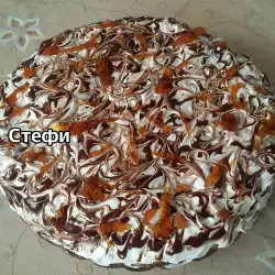 Торта с белтъчна глазура