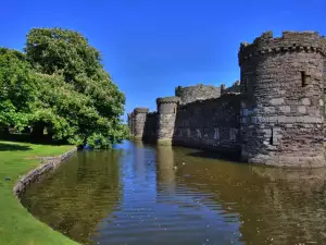 Средновековни замъци и крепости - Снимка Замъкът Баумарис