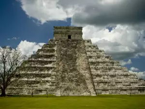 Исторически Забележителности - Снимка Чичен Ица в Мексико