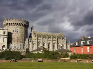 Най-красивите дворци в света - Снимка Дъблинският Дворец