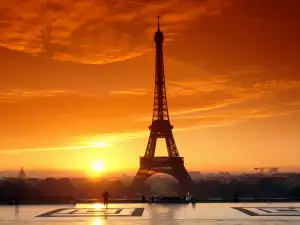 Романтични градове - Снимка Париж
