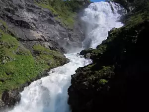 Водопад Кьосфосен в Норвегия