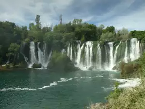 Водопад Кравица