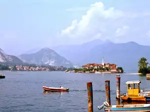 Най-красивите езера по света - Снимка Лаго Маджоре в Италия