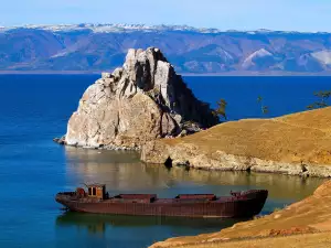 Най-красивите езера по света - Снимка Езерото Байкал в Сибир