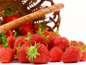 strawberries with basket