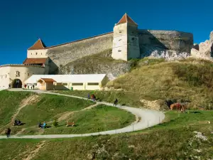 Ръшновска крепост, Румъния