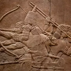 Асирийски воини