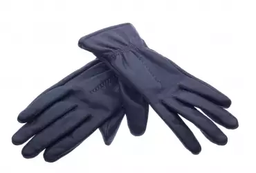 Why Shoulnt Gloves be Given as a Gift?
