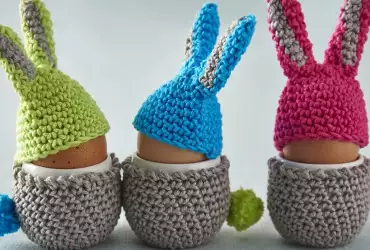 Защо си заслужава да изберете плетена украса за великденските яйца