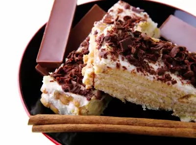 CHOCOLATE & RASPBERRY MOUSSE JELLY CAKE ///// recipe from @Bakealongwi... |  TikTok