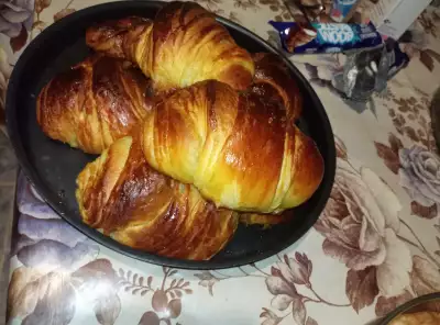 Croissants franceses de mantequilla - Receta 