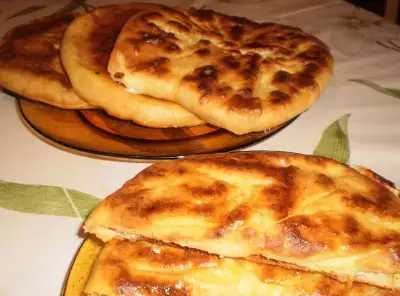 Мчади (грузинские кукурузные лепешки)