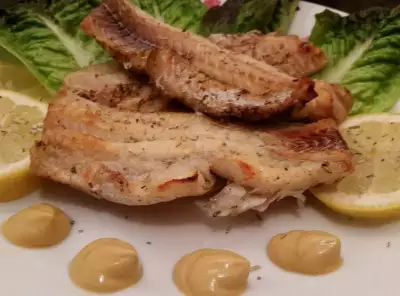 Блюда из масляной рыбы - 7 рецептов приготовления пошагово
