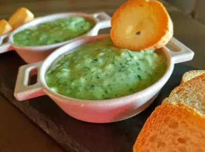 Соус из шпината – кулинарный рецепт