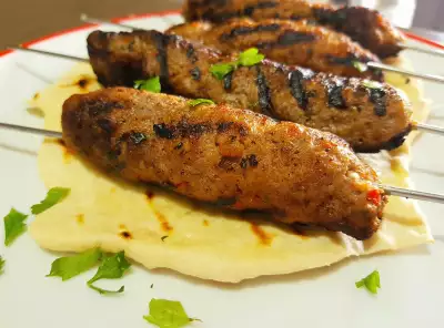 Вместо шашлыка. Рецепт турецкого блюда адана-кебаб