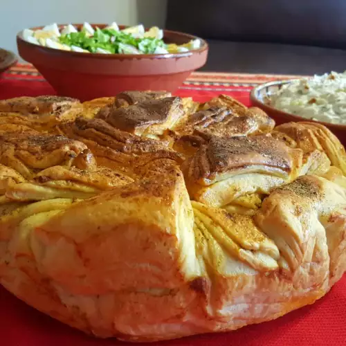 20 Emblematic Dishes from Bulgarian Cuisine