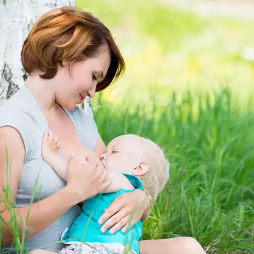 Kako treba da se hrani majka tokom dojenja