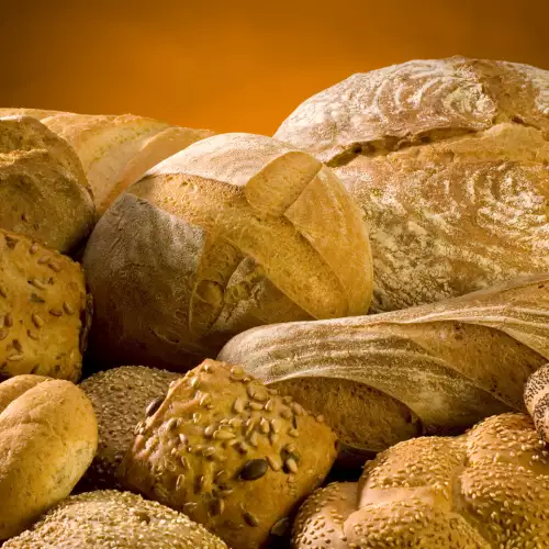 Диетичният хляб в България е по-калоричен