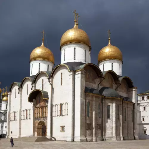 Катедралата Успение Богородично в Москва