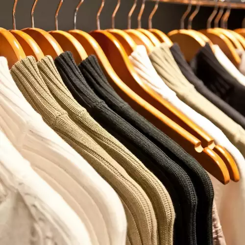 Съвети за съхранение на дрехите в гардероба
