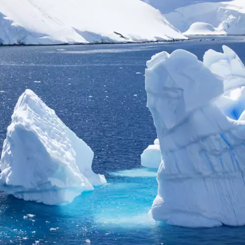 Ледът, разтопен в Гренландия, вече е 200 милиарда тона