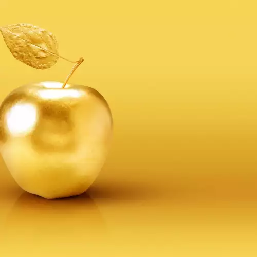 Британец отгледа дърво със златни ябълки