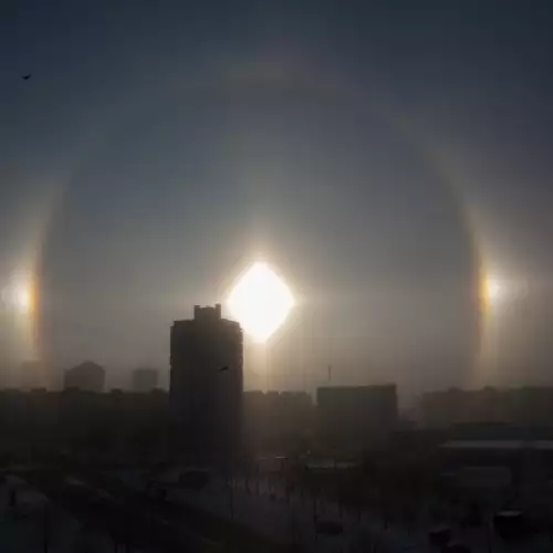 Три слънца огряха Монголия