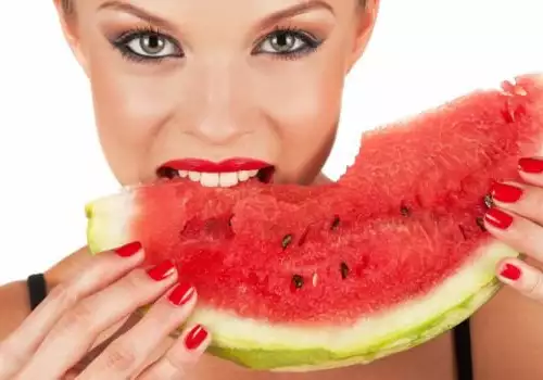 Pet razloga zbog kojih treba da jedemo lubenicu