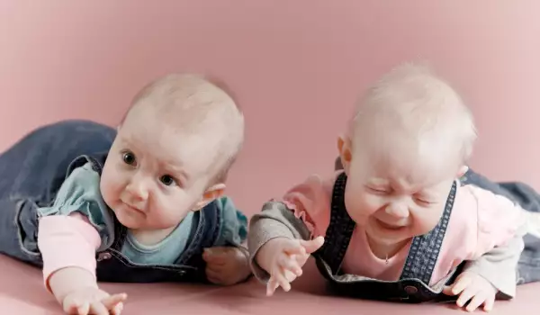 Раждане на близнаци