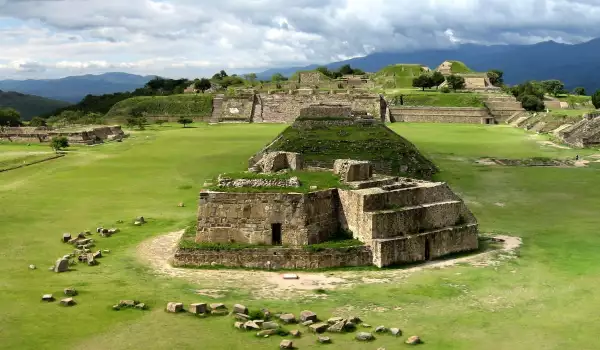 Ancient civilizations: Zapotec - rise and fall