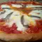 Pizza Margherita cu anșoa