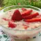 Веган ягодов десерт с кускус и овесено мляко