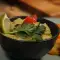 Гуакамоле с печеными овощами