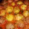 Кюфтенца с картофки и доматен сос на фурна