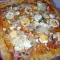 Пица с домашна лютеница, сирене и яйца