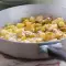 Картофи с яйца на тиган