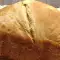 Rustiek brood in een broodmachine