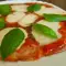 Pizza vegetariana con mozzarella, mascarpone y coliflor