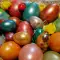 Великденски яйца със седефена боя в приказни цветове