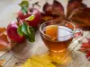 За какво е полезен чаят от ябълки с дафинов лист?
