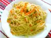 Изобилни билкови спагети с хрупкави зеленчуци