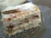 Бисквитена торта с крем и вафли