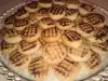 Маслени бисквитки с какаова декорация