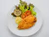 Панирано пилешко със сос Тартар и картофена салата