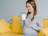 Колко и какво кафе е безопасно да се пие при бременност